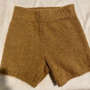 SKIMS COZY KNIT SHORT
